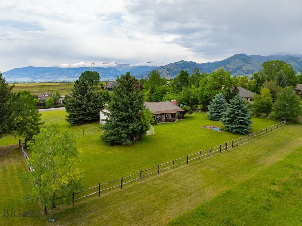 4913 Itana Circle Property Photo 14