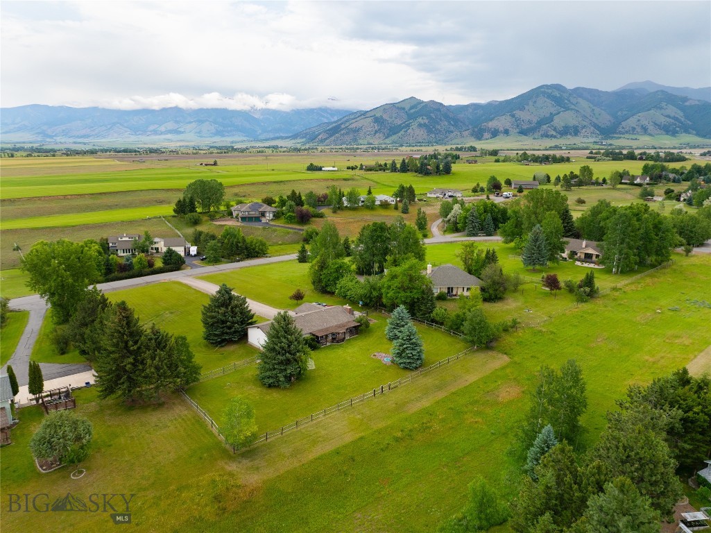 4913 Itana Circle Property Photo 19