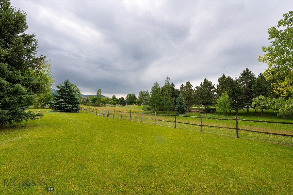 4913 Itana Circle Property Photo 25