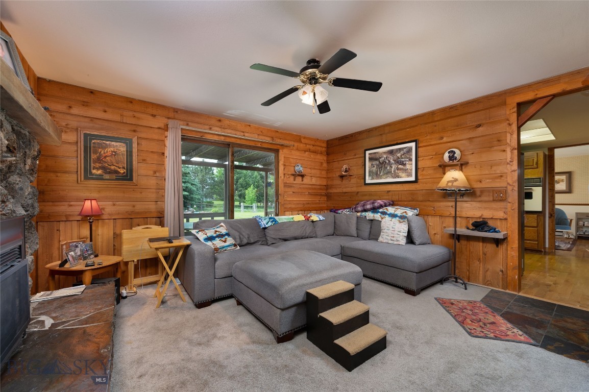 4913 Itana Circle Property Photo 40