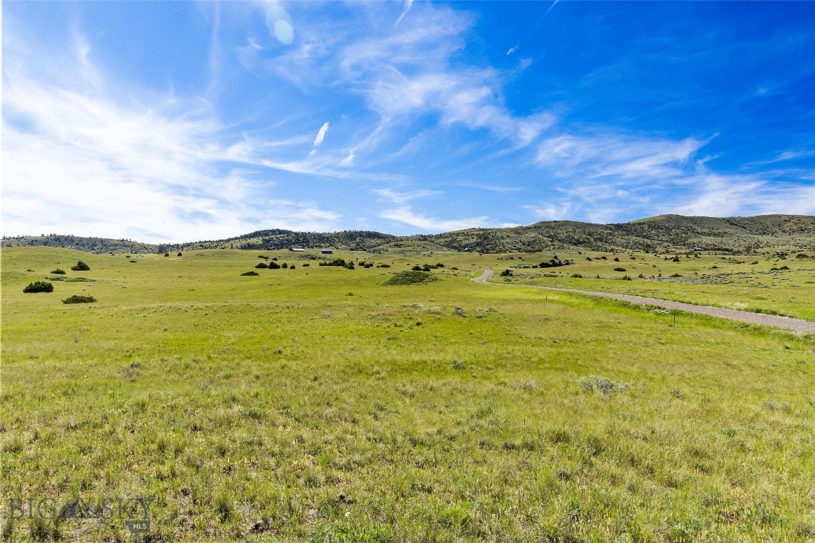 Tbd Gateway Drive Property Photo 5