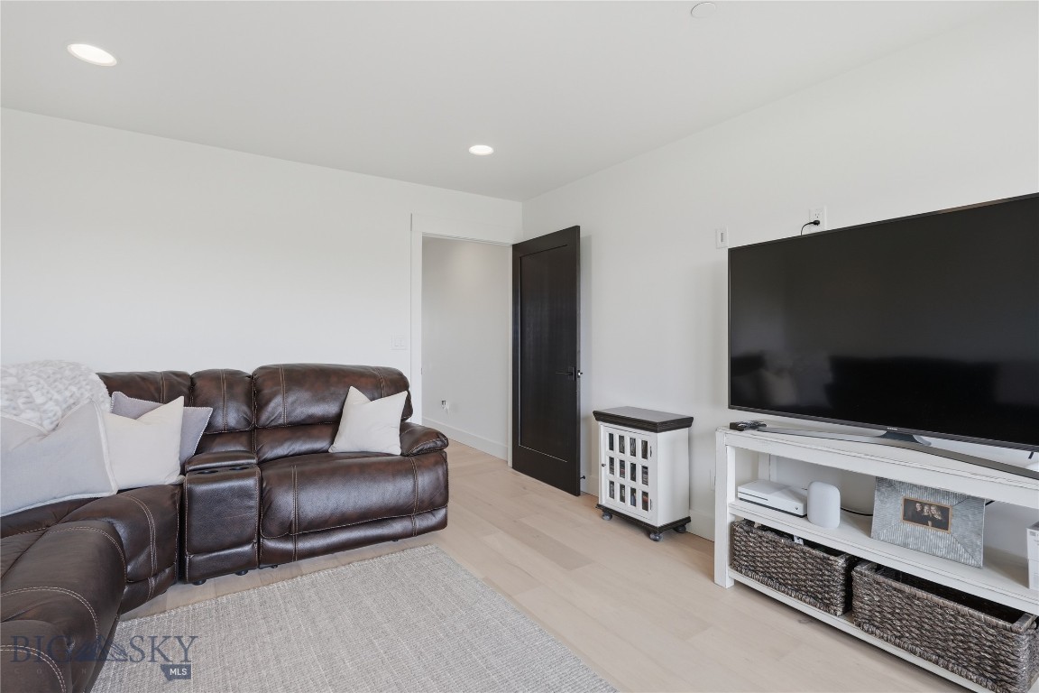 284 Riparian Way Property Photo 77