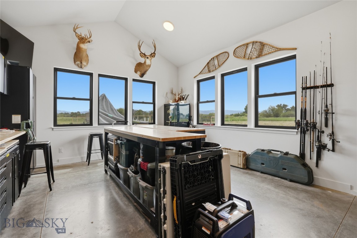 284 Riparian Way Property Photo 91