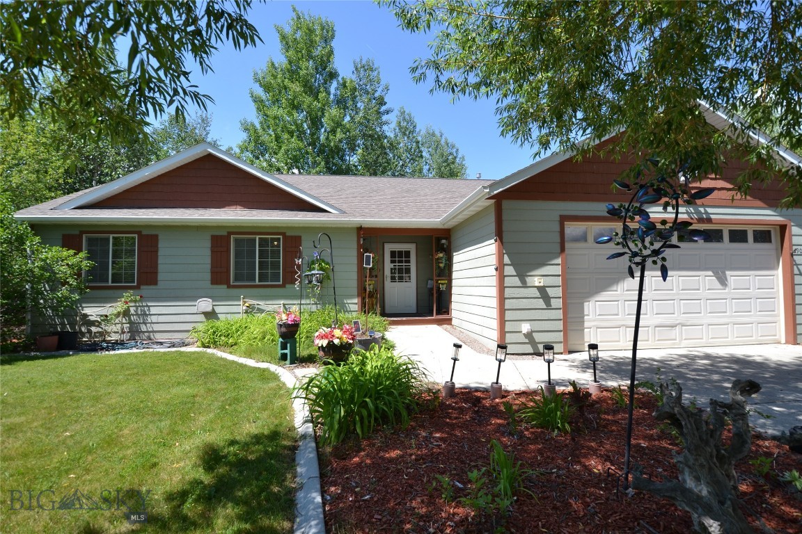 903 Kermit Court Property Photo 2