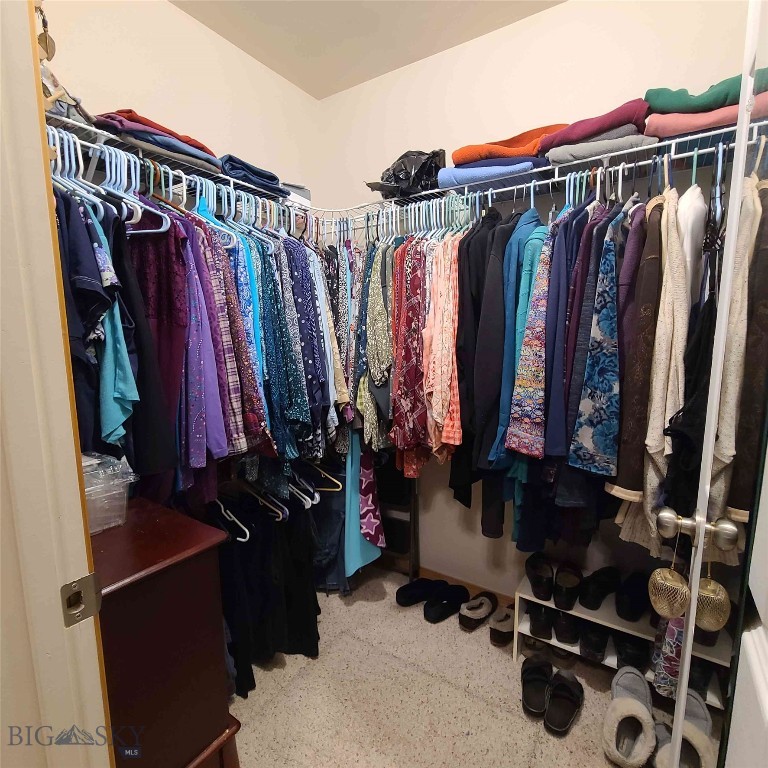 903 Kermit Court Property Photo 32