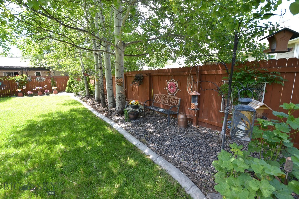 903 Kermit Court Property Photo 41