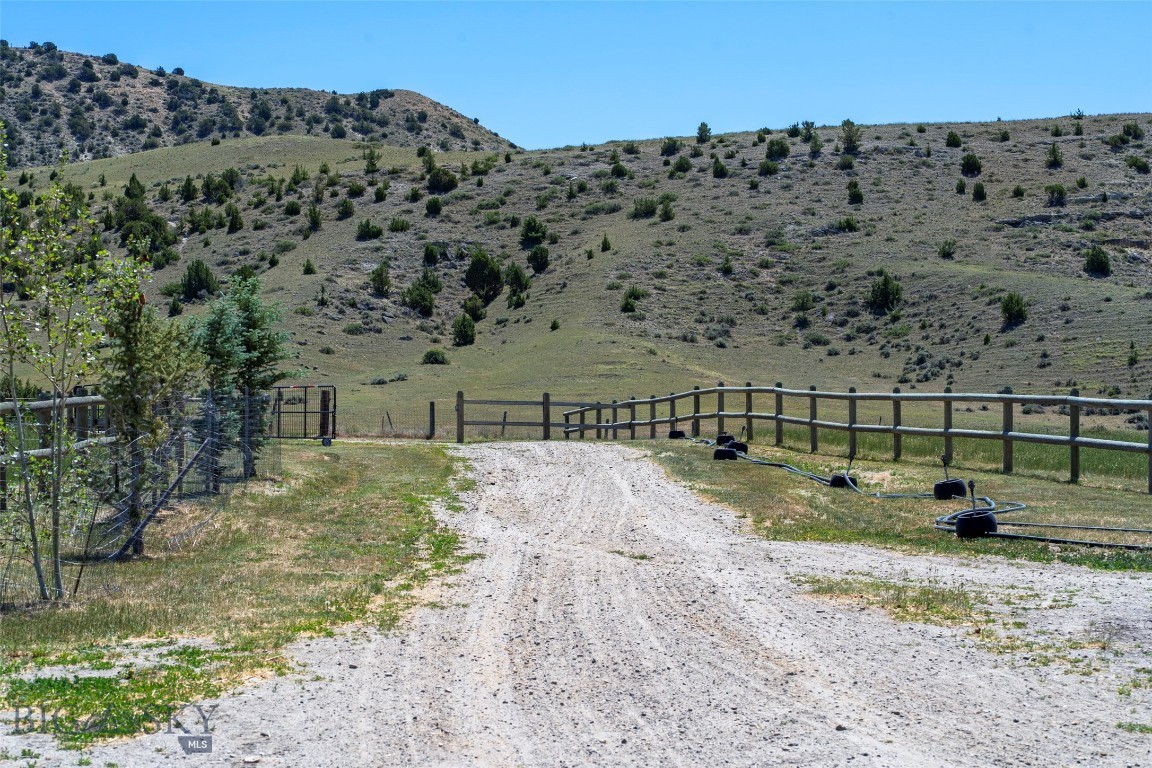 4625 Buffalo Jump Property Photo 52