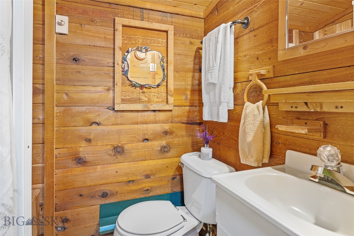 63921 Gallatin Road Property Photo 13
