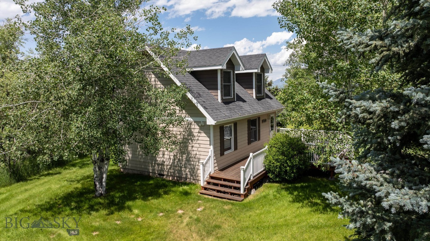 545 Mary Road Property Photo 8