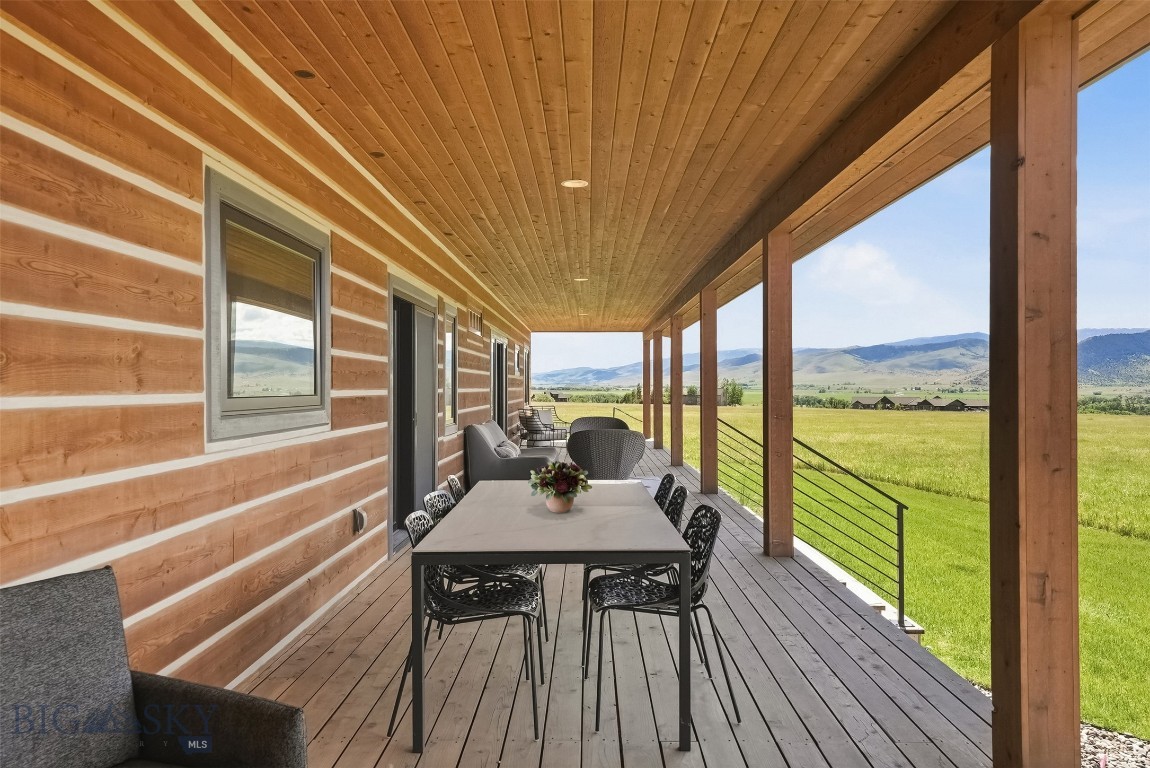 16 Cutthroat Lane Property Photo 45