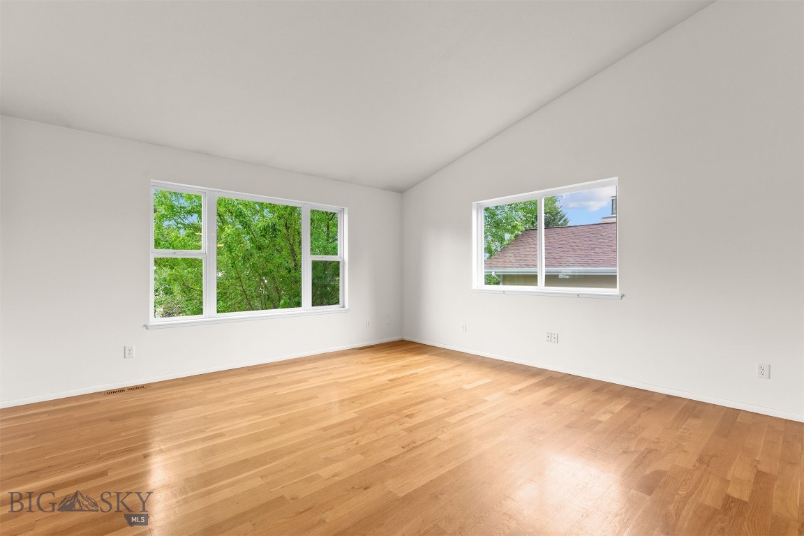 1206 S Pinecrest Drive Property Photo 7