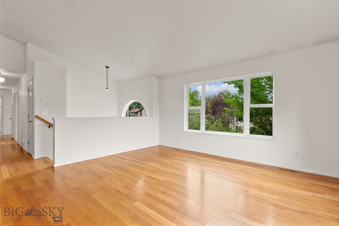 1206 S Pinecrest Drive Property Photo 13