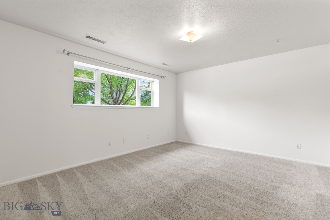 1206 S Pinecrest Drive Property Photo 26
