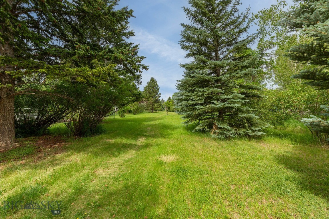 1206 S Pinecrest Drive Property Photo 39