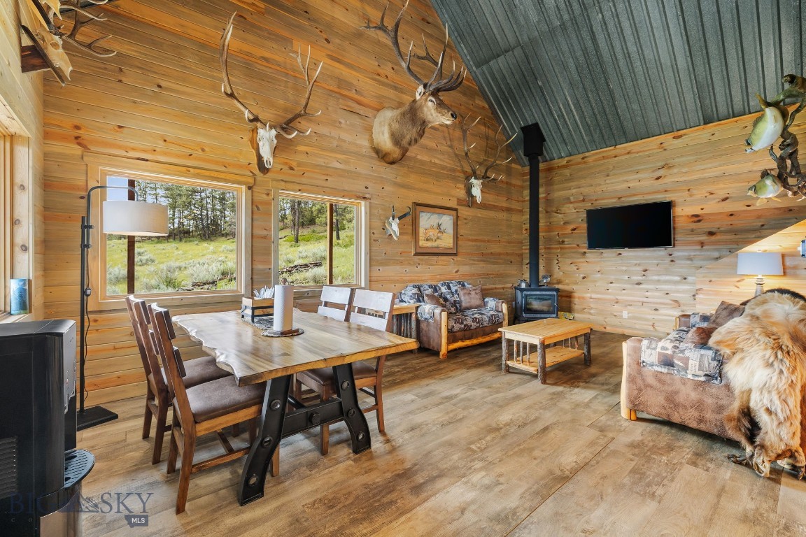 2920 79 Trail Property Photo 8