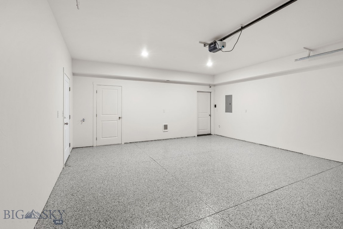 836 Accolade Loop Property Photo 18