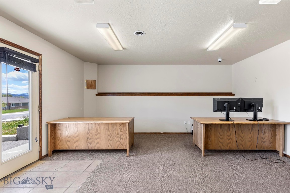 24 S Ohio Property Photo 8
