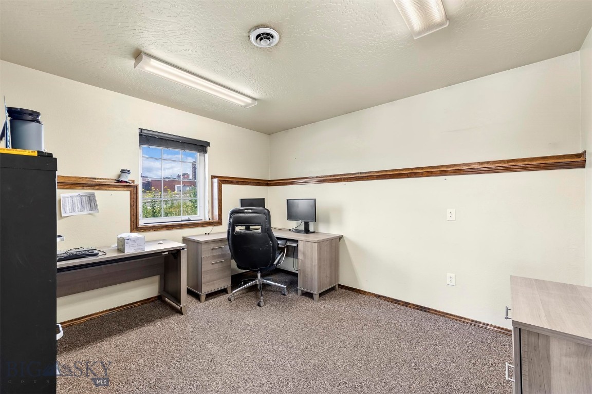 24 S Ohio Property Photo 9