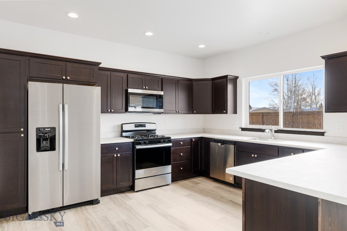 2022 Windjammer C Property Photo 15