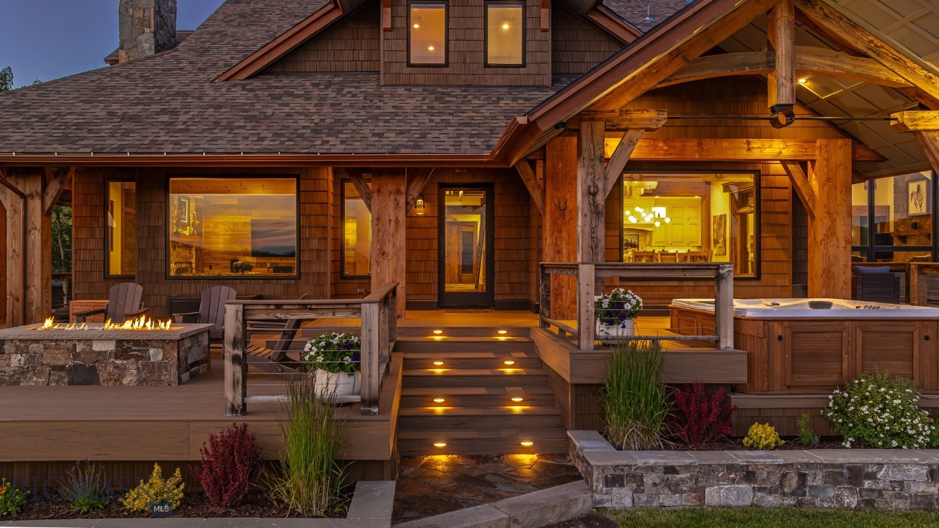 6027 Skyline Lane Property Photo 22