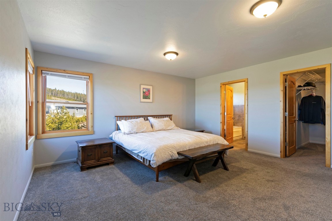 94 Mountainwood Lane Property Photo 33