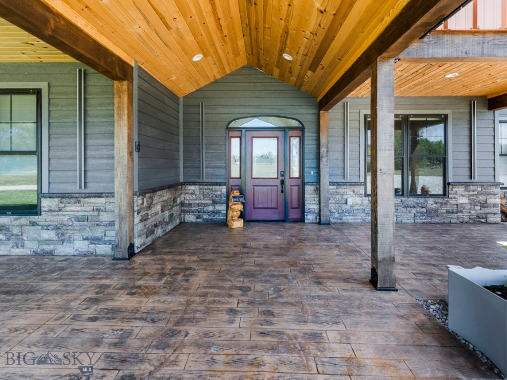 29 Lower Hawk Valley Road Property Photo 2