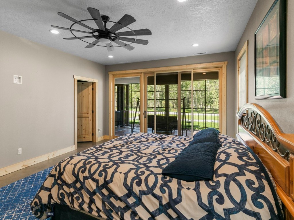 29 Lower Hawk Valley Road Property Photo 12