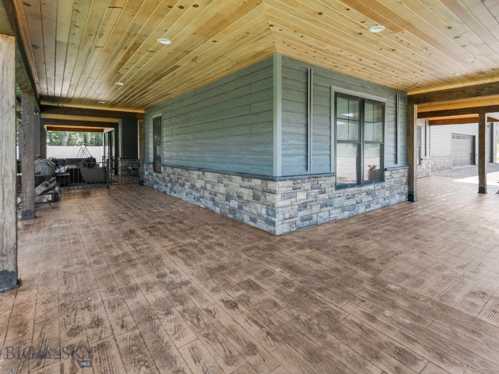 29 Lower Hawk Valley Road Property Photo 29