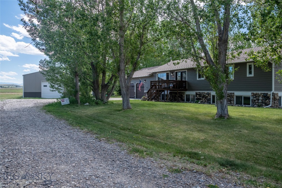 7 W Teal Property Photo 6