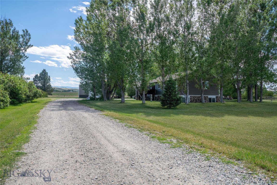7 W Teal Property Photo 7