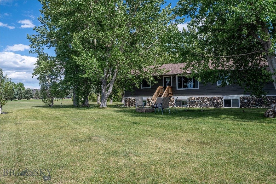 7 W Teal Property Photo 14