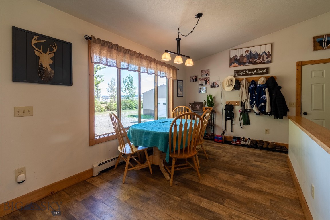 7 W Teal Property Photo 18