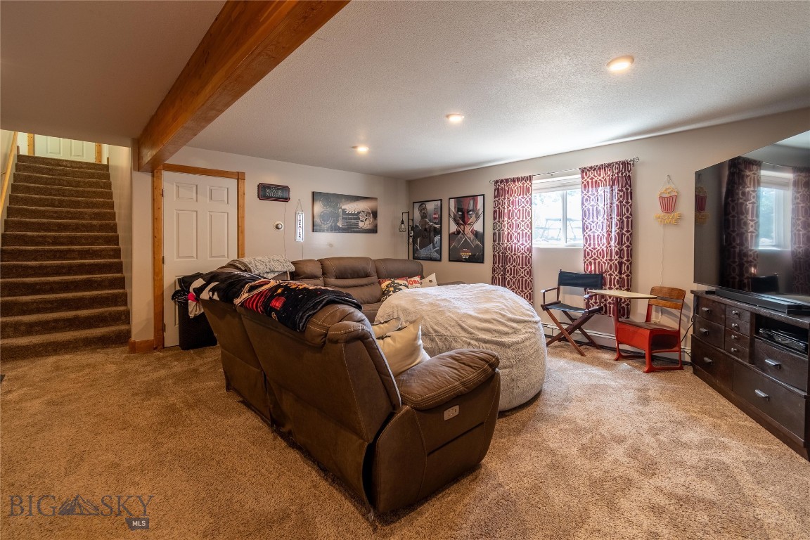 7 W Teal Property Photo 34