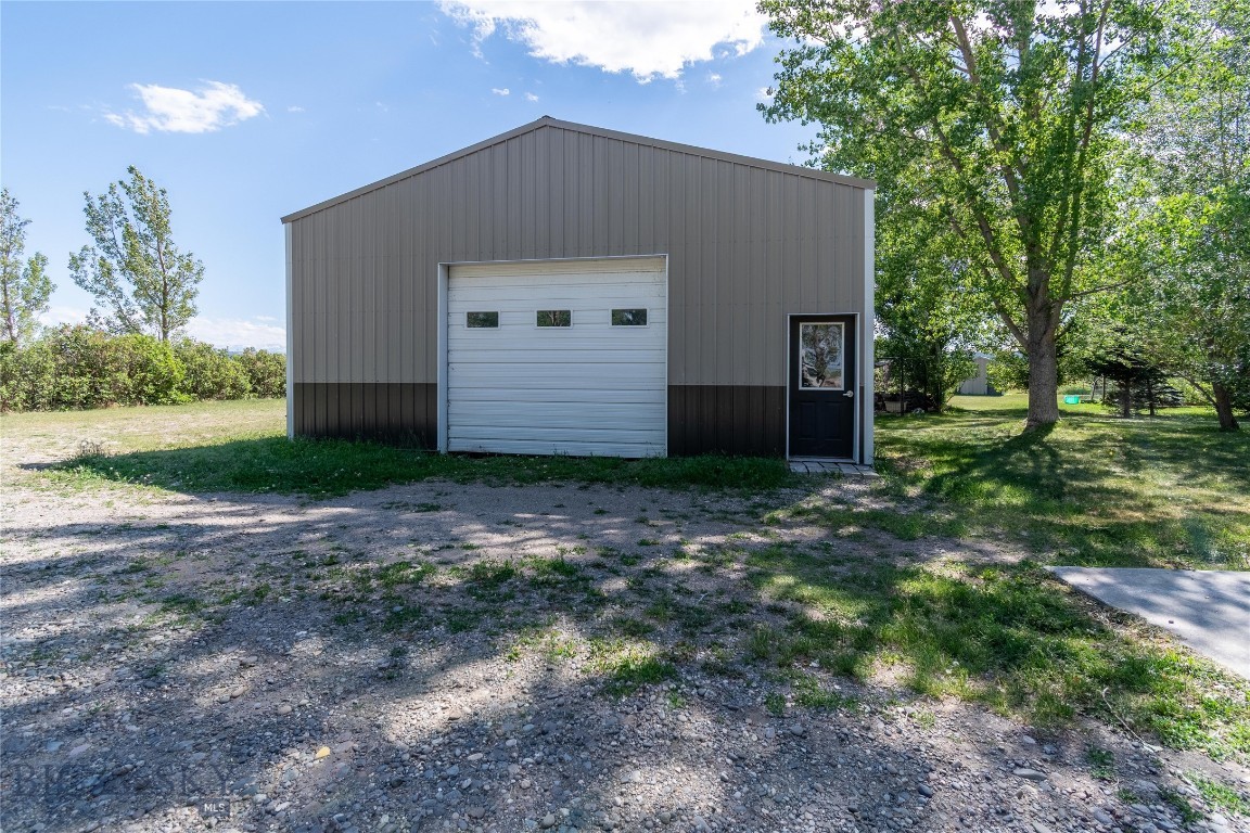 7 W Teal Property Photo 42