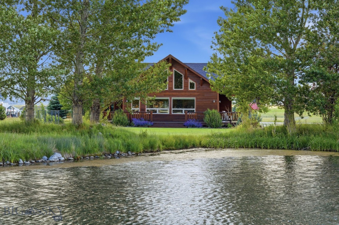 18 Obsidian Road Property Photo 1