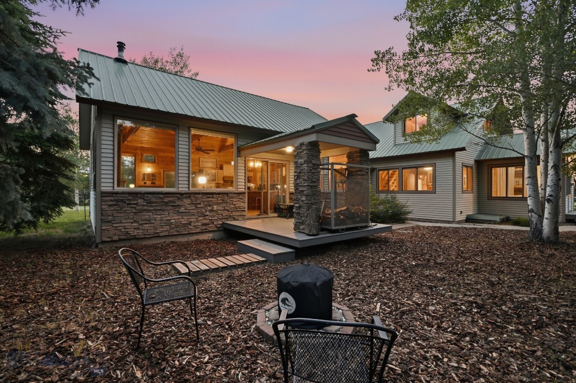 217 Lower Rainbow Road Property Photo 6