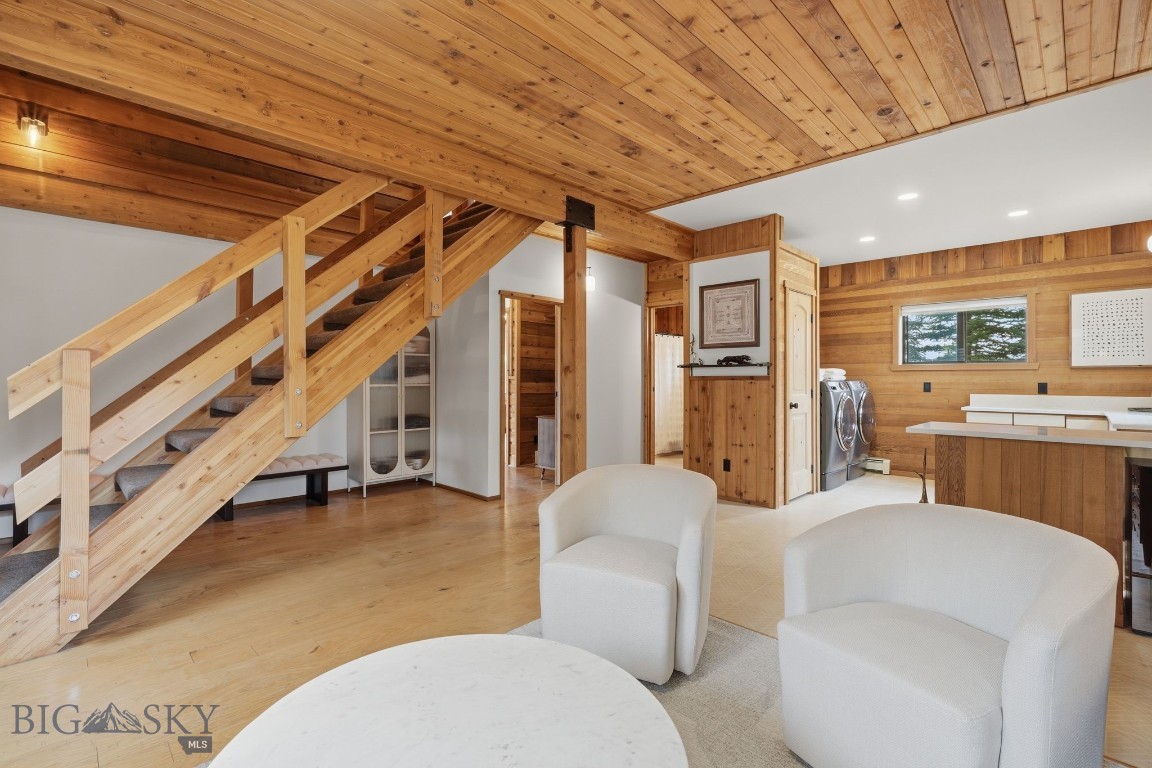 217 Lower Rainbow Road Property Photo 43