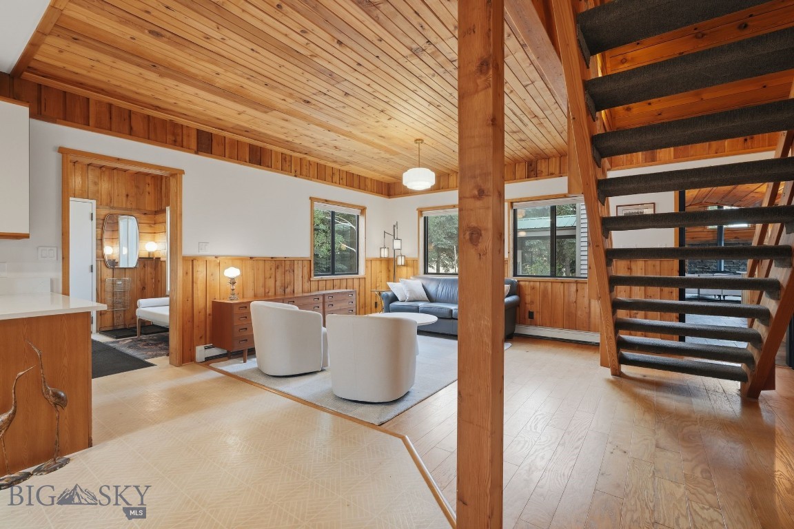 217 Lower Rainbow Road Property Photo 44