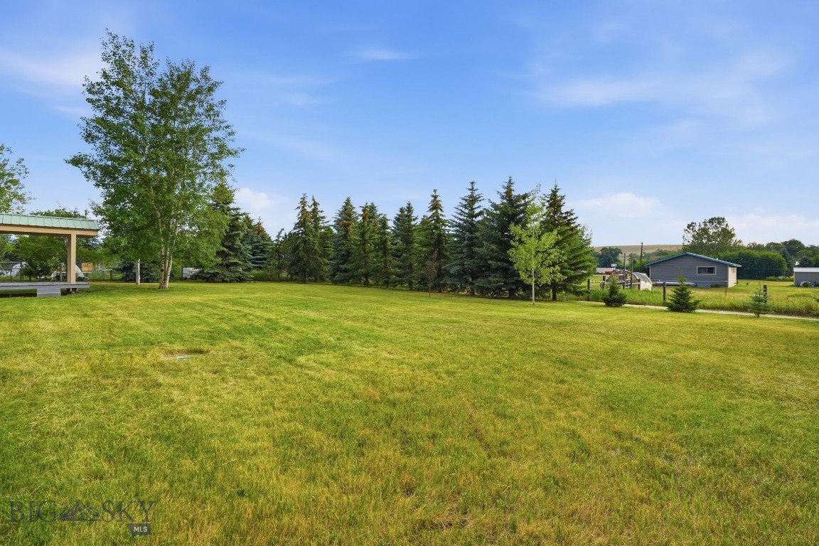 217 Lower Rainbow Road Property Photo 65