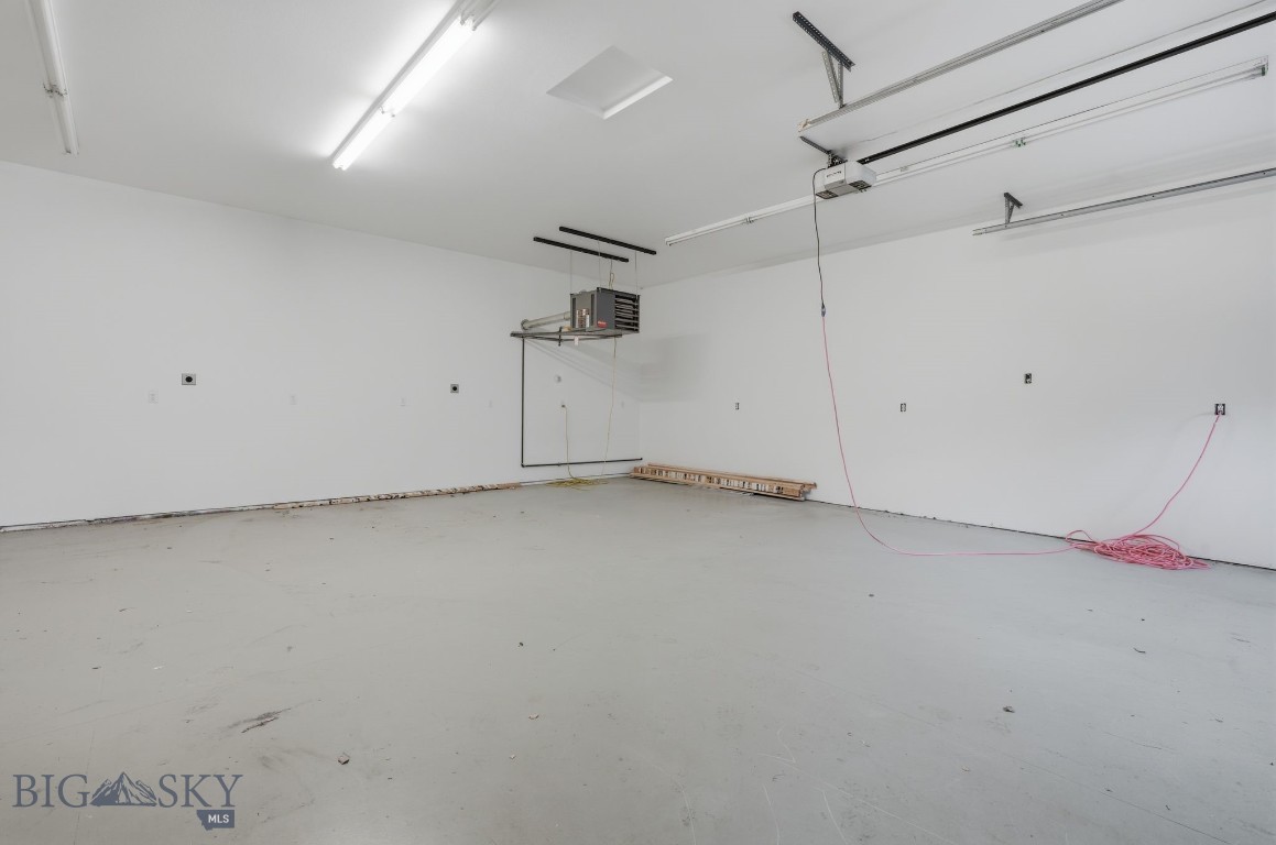 217 Lower Rainbow Road Property Photo 70