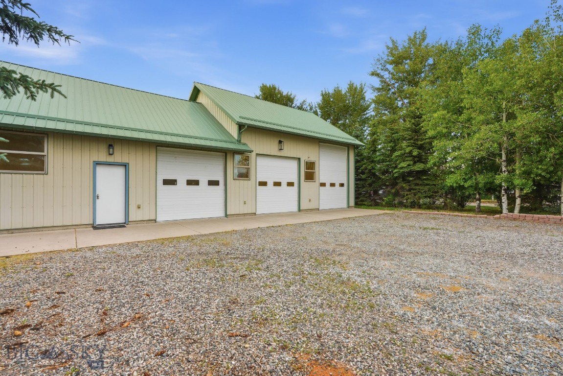 217 Lower Rainbow Road Property Photo 76