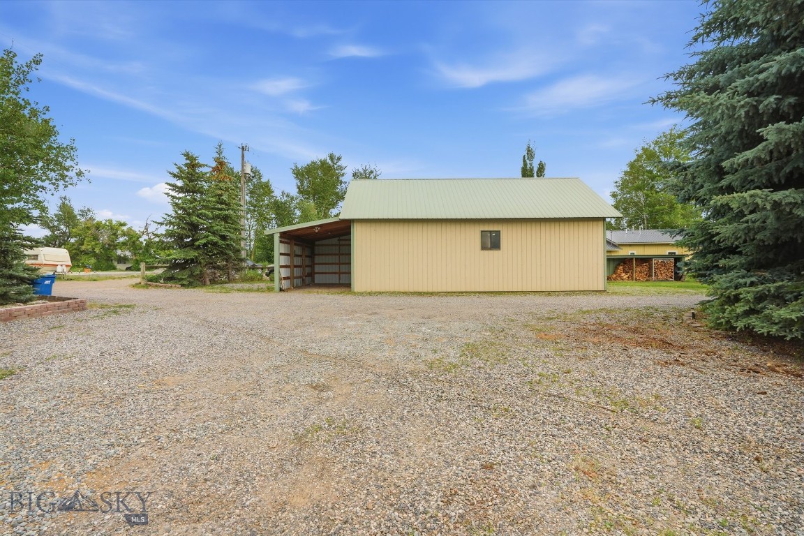 217 Lower Rainbow Road Property Photo 86