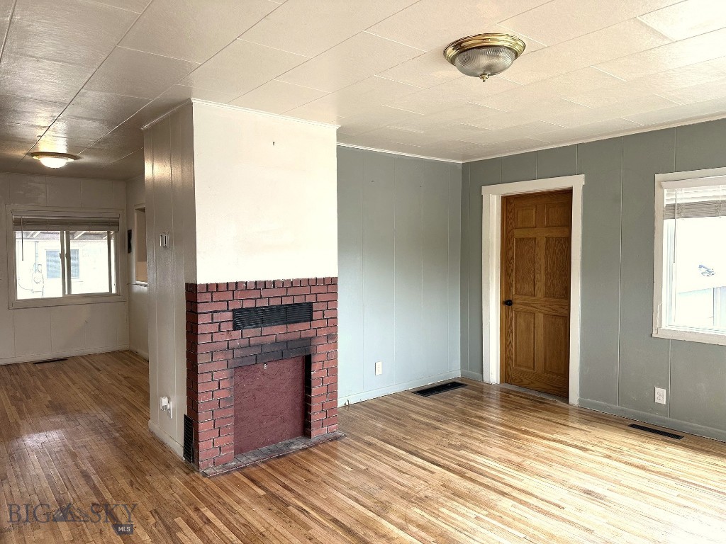 2405 Ottawa Street Property Photo 6
