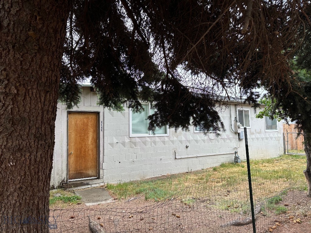 2405 Ottawa Street Property Photo 37