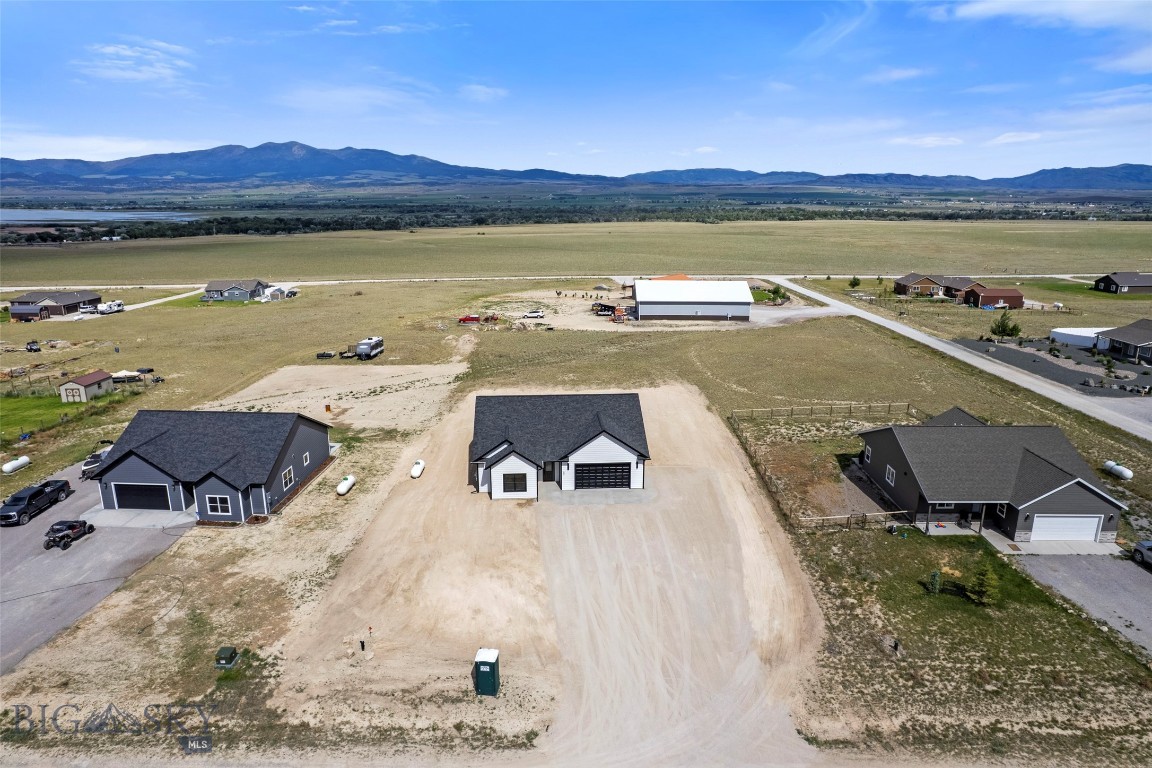 60 Nez Perce Trail Property Photo 8