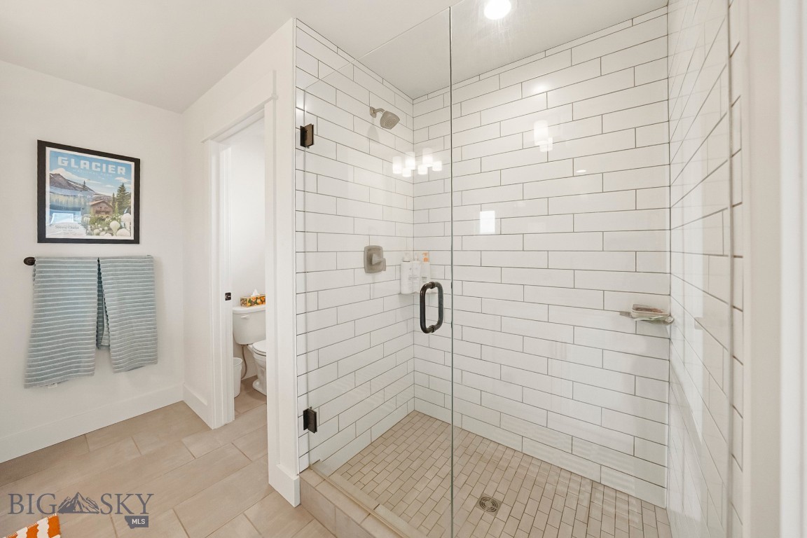 5429 Vaughn Drive Property Photo 34