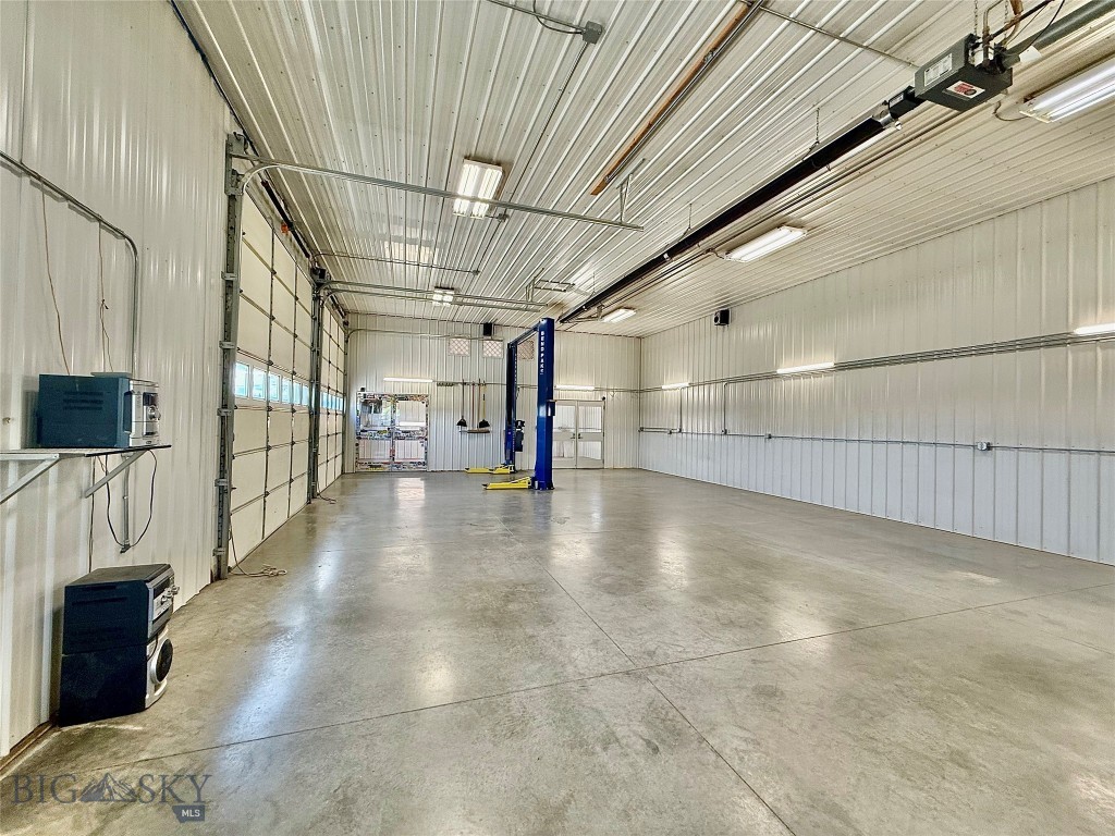 511 Table Mountain Road Property Photo 5