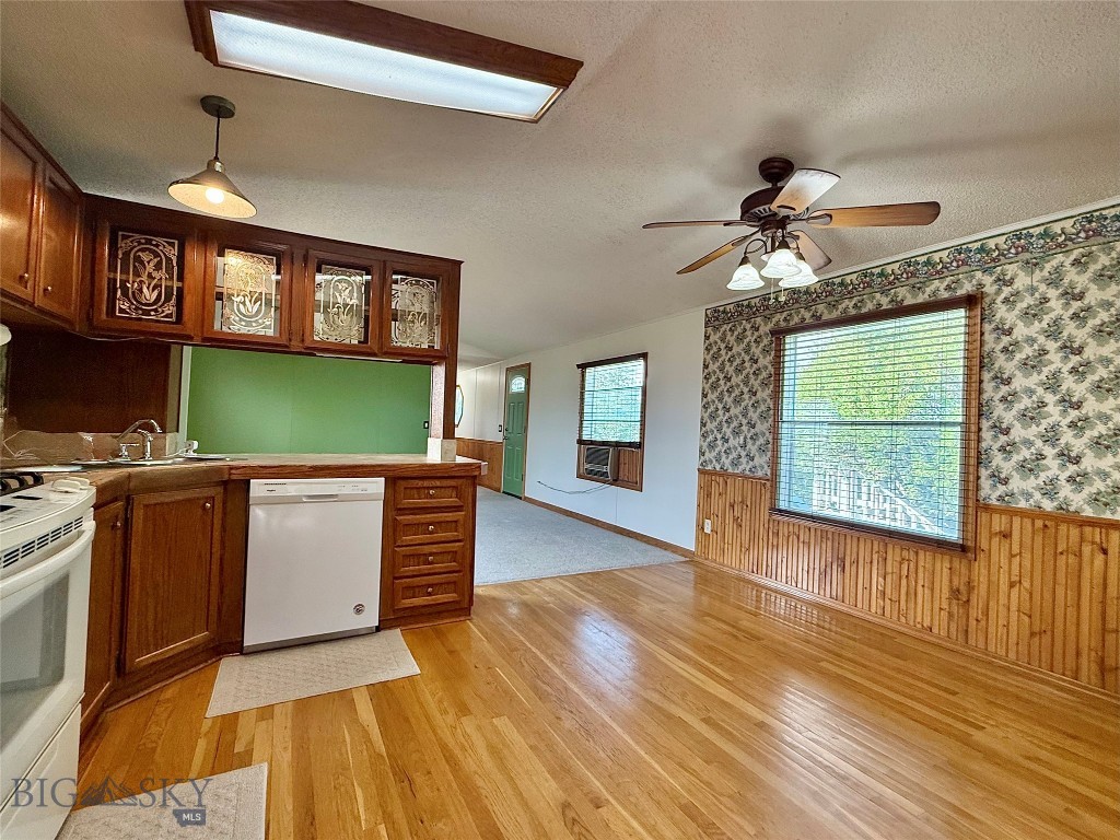 511 Table Mountain Road Property Photo 9