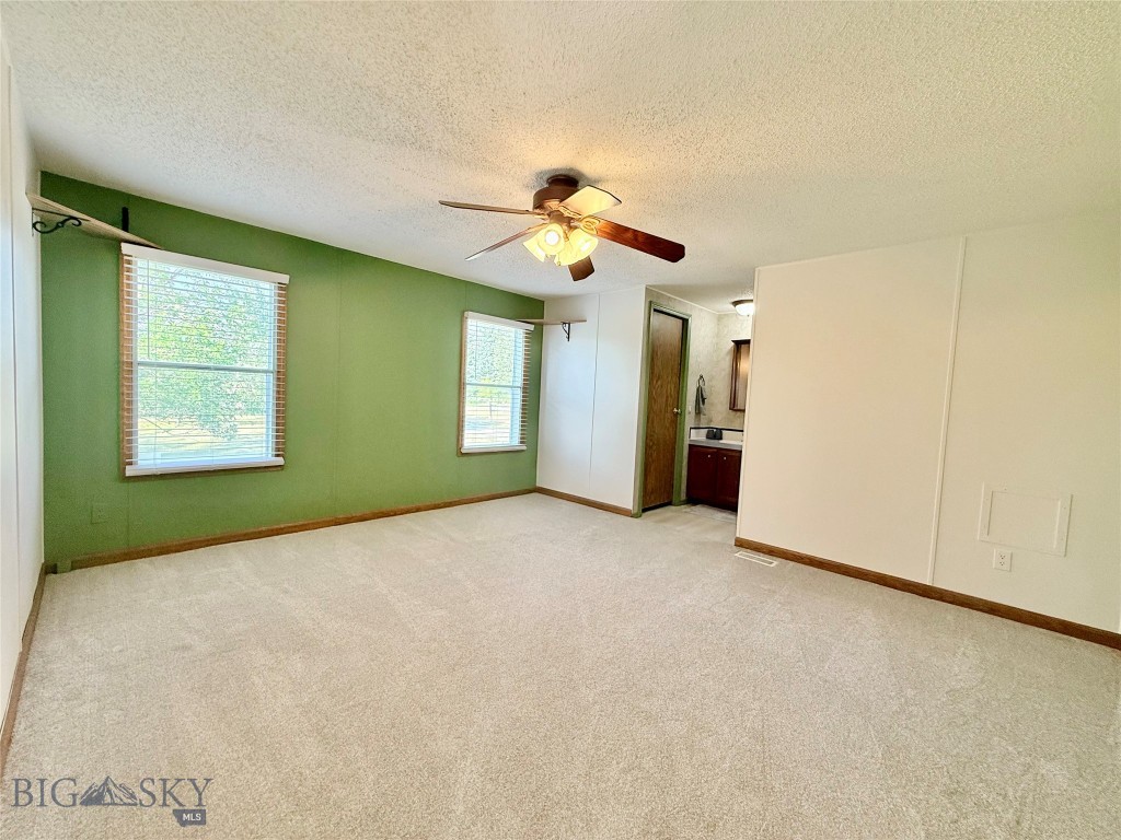 511 Table Mountain Road Property Photo 15