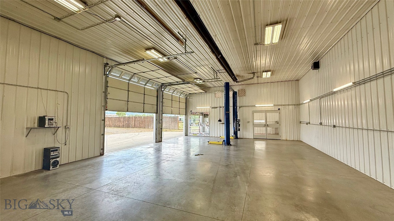 511 Table Mountain Road Property Photo 36
